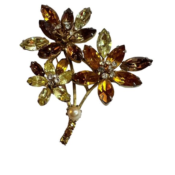 Vintage Vendome Brooch Flower Gold Tone Topaz Color Rhinestones Flower Pin 3 In - Picture 2 of 16